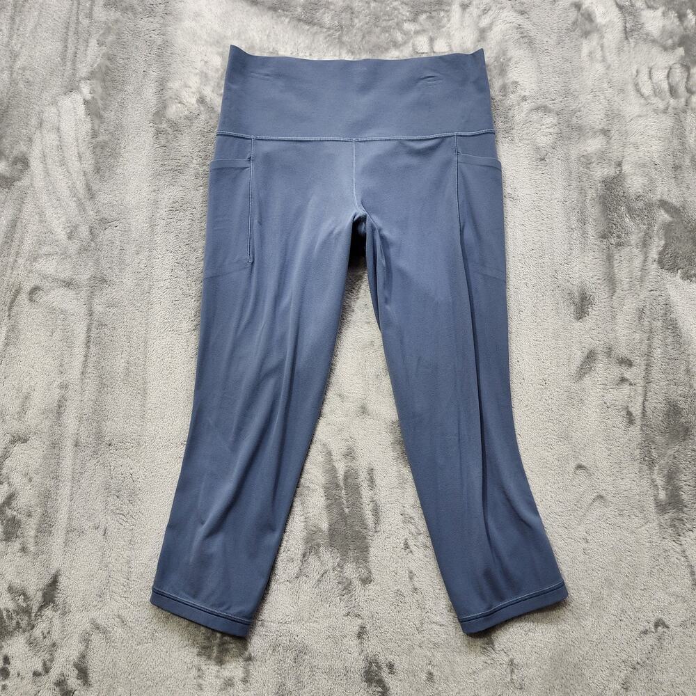 Athleta Leggings‎ Womens M Gray Blue Salutation Stash Capri Pockets Workout Yoga